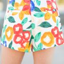 99813.CreateTheFunCreamWhiteFloralShorts.5